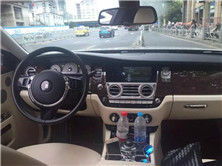 賓利產品中心與上海安致汽車租賃 高端汽車出租服務的典范